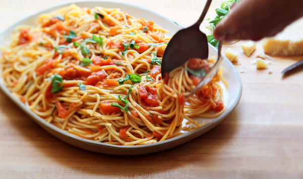 Tomato and Basil Bambino Spaghetti